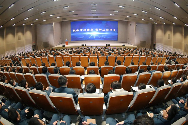 1月9日，山推啟動正向研發(fā)流程